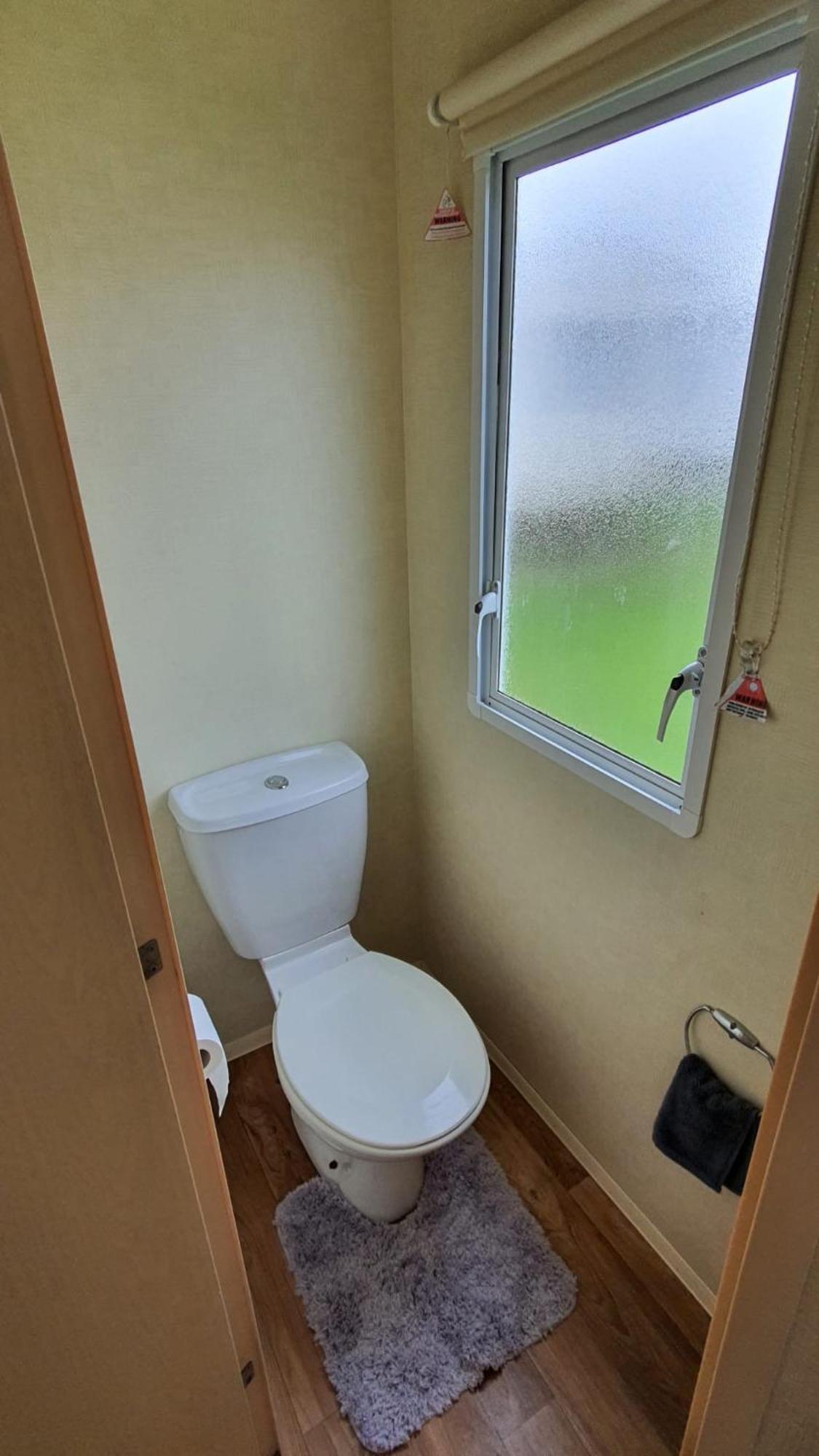 8 Berth At St Osyth Campsite